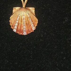 Rare Custom 14K Gold Shell Pendant
